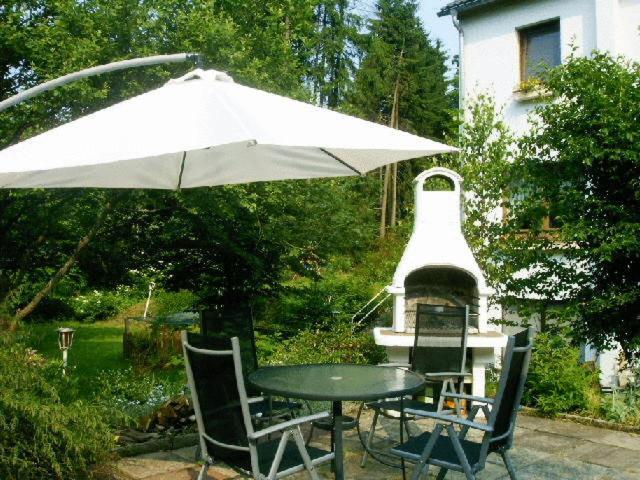 Waldpension Zum Felsenkeller Lichtenfels-Sachsenberg Zewnętrze zdjęcie